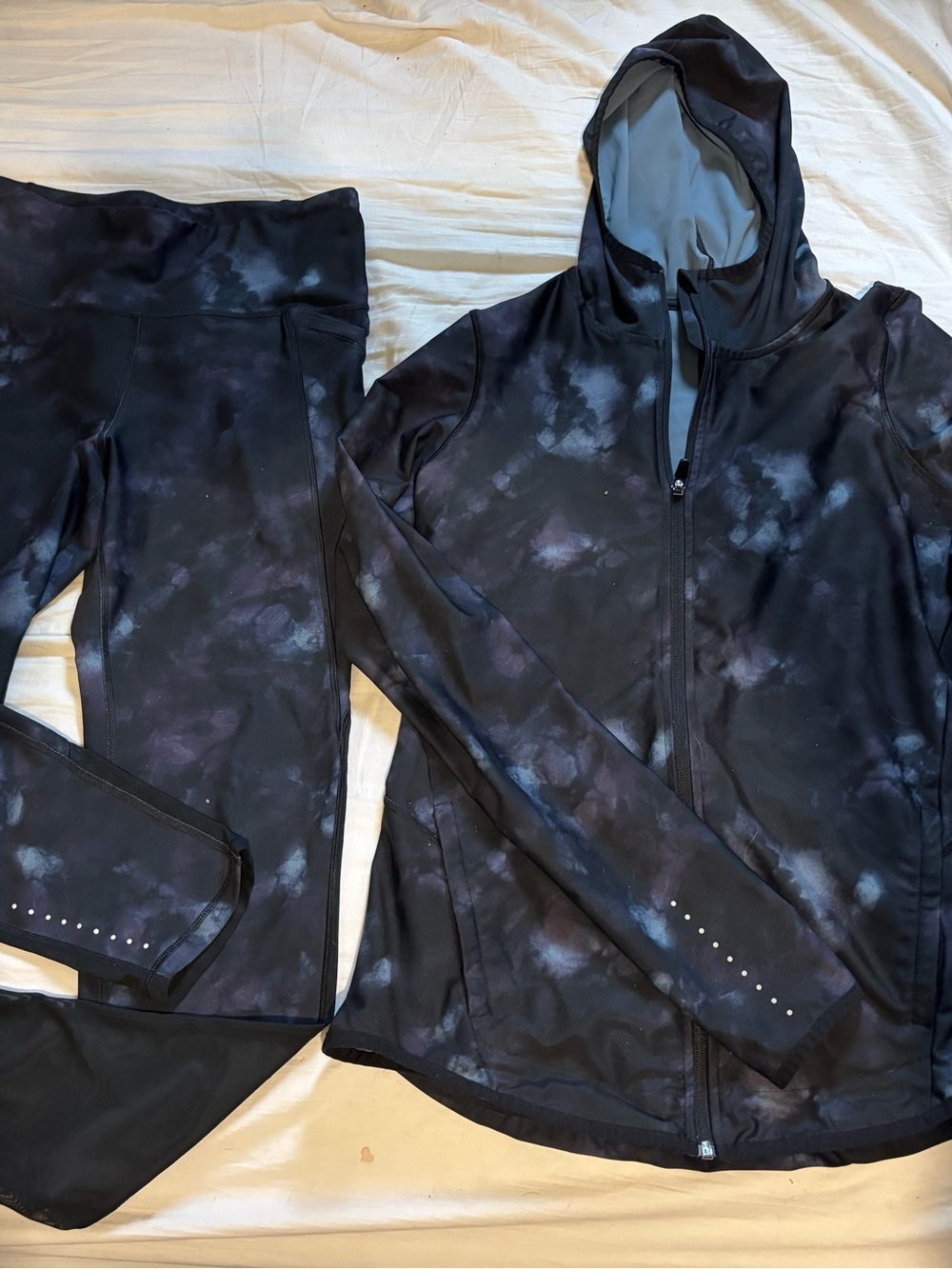 Old Navy Black Tie-Dye Active Zip Hoodie & High-Waist Leggings